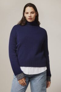 Thame Chunky Lambswool Turtleneck Sweater Navy - British Made