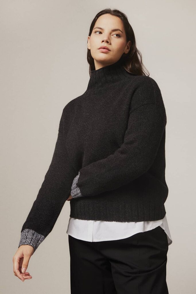 Thame Chunky Lambswool Turtleneck Sweater Black - British Made
