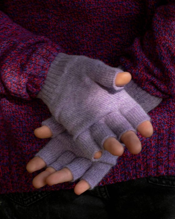 Fingerless Lambswool Gloves Lilac - British Made 2