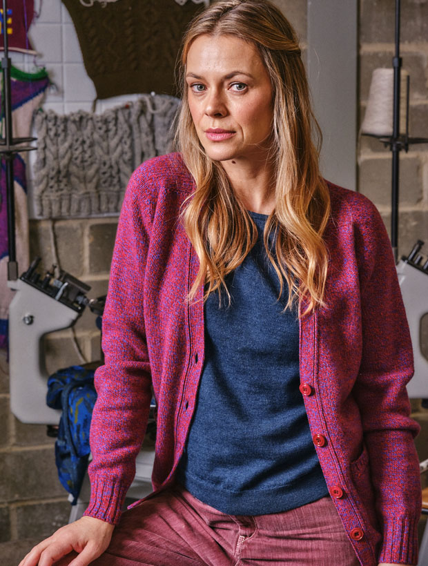 >Alva Cardigan Lambswool Vermilion