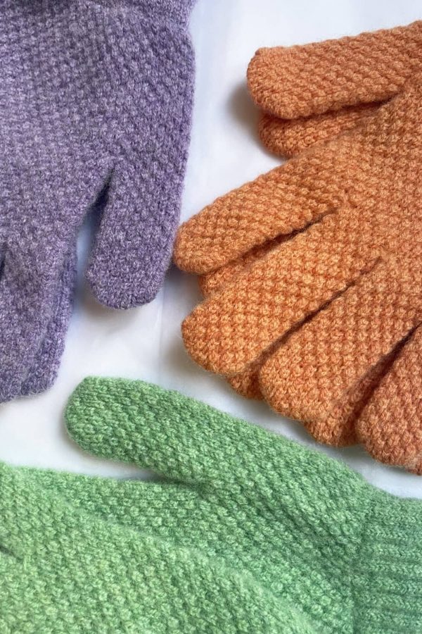 Moss Stitch Lambswool Gloves Lilac Melange - British Made 2