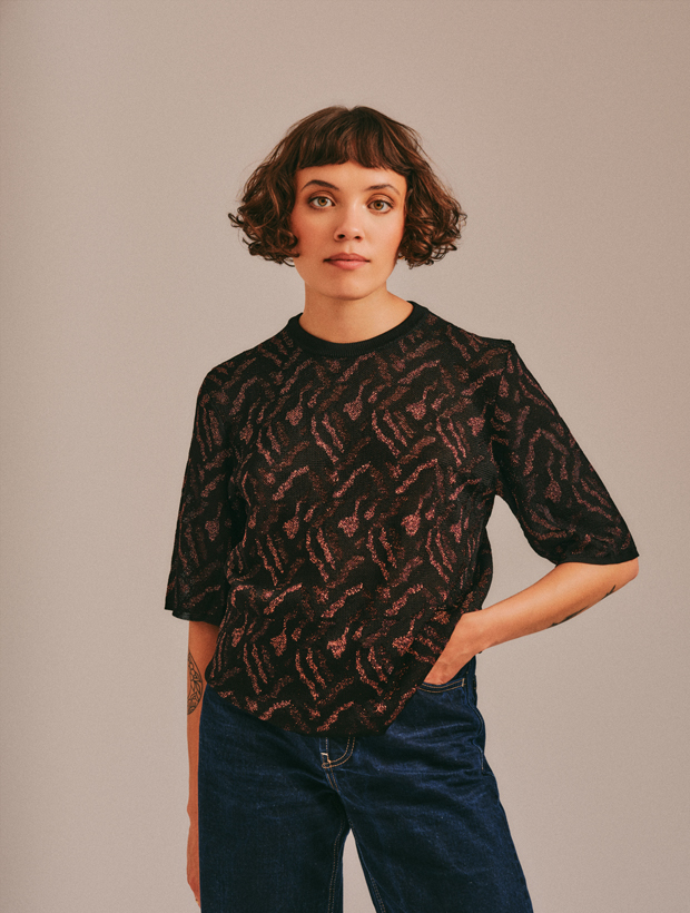 >Aria Knitted T-shirt Viscose Jacquard Black