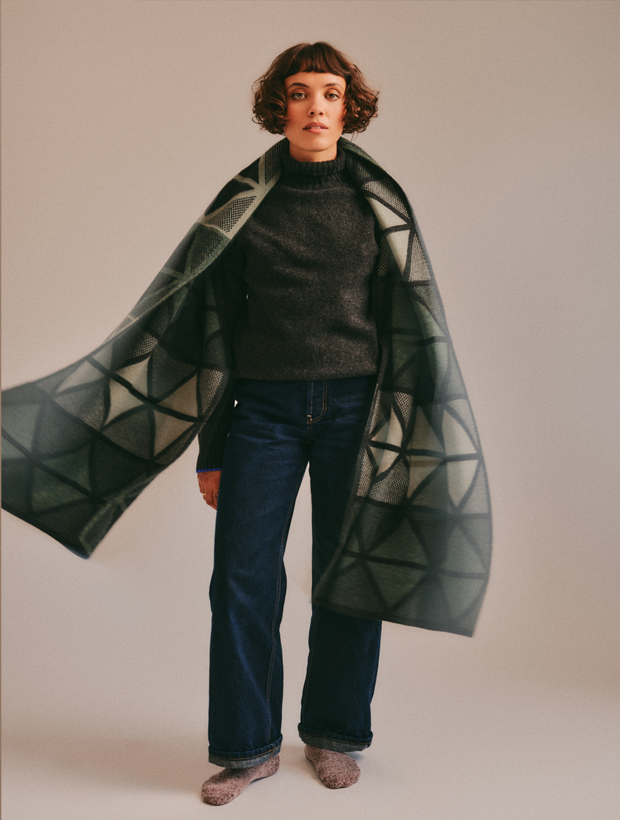 >Geometric Lambswool Blanket Scarf Green